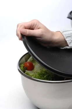 BergHOFF Essentials Set Of 4 Stainless Steel Bowls With Non-slip Base -CHEF KNIVES Store berghoff essentials set 4 stainless steel bowls non slip base 2