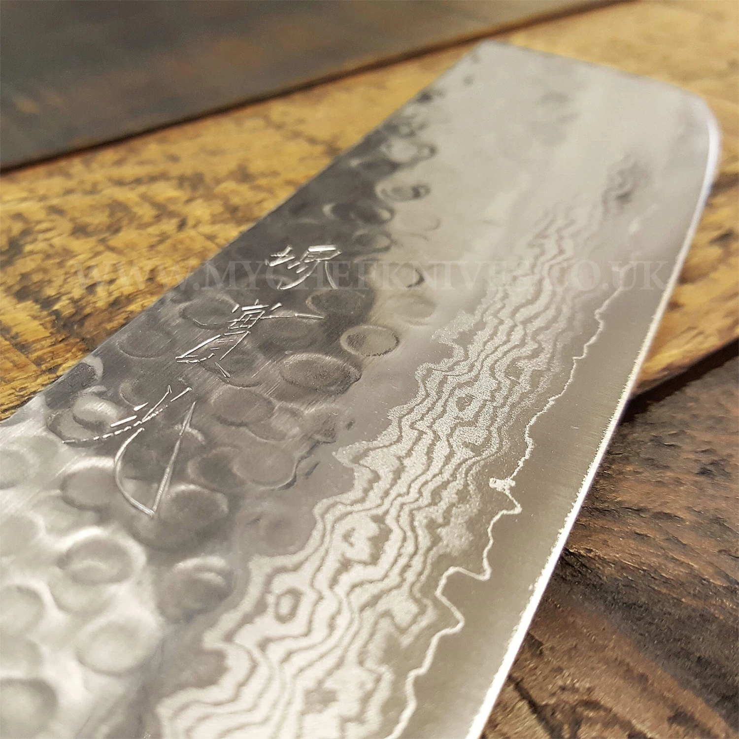 Jikko Mahogany Tsuchime Japanese Nakiri Knife 16cm Damascus Steel Blade 6 Jikko Mahogany Tsuchime Japanese Nakiri Knife 16cm Damascus Steel Blade - Image 4