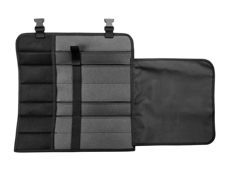 Kai Shun Professional Knife Bag With Space For 17 Knives And Accessories 4 Kai Shun Professional Knife Bag With Space For 17 Knives And Accessories - Image 2