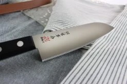 Kanetsugu Rev 21 Santoku Knife Micro-serrated Blade 13.5cm -CHEF KNIVES Store kanetsugu rev 21 santoku knife micro serrated blade 13cm 7