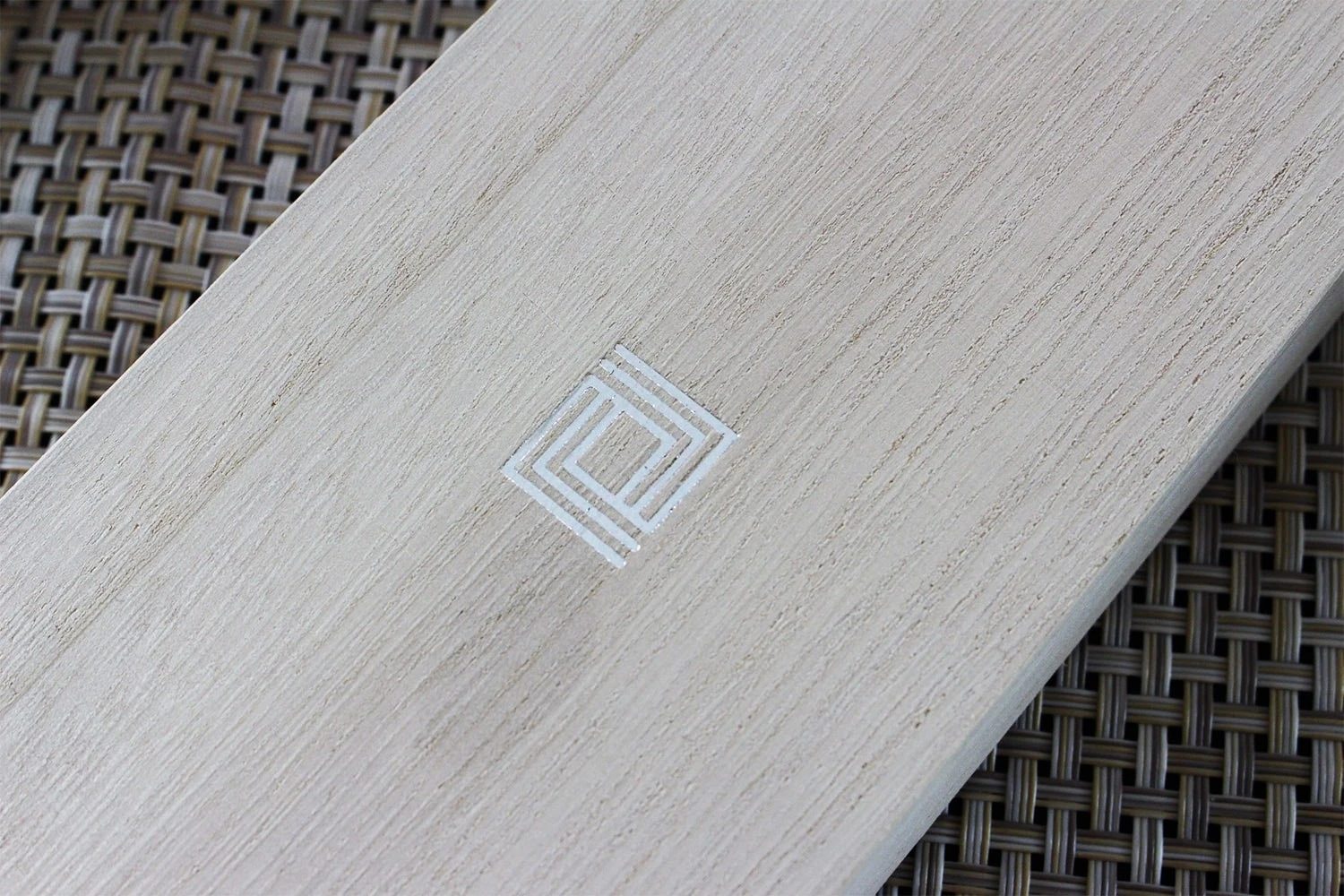 Shizu Hamono Yuri Japanese Nakiri Knife 21.5cm 13 Shizu Hamono Yuri Japanese Nakiri Knife 21.5cm - Image 11