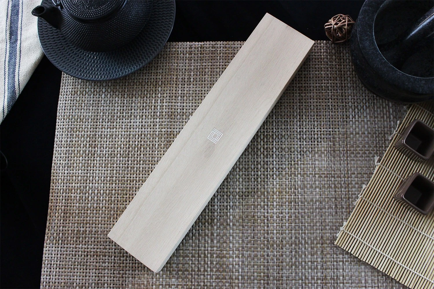 Shizu Hamono Yuri Japanese Nakiri Knife 21.5cm 14 Shizu Hamono Yuri Japanese Nakiri Knife 21.5cm - Image 12