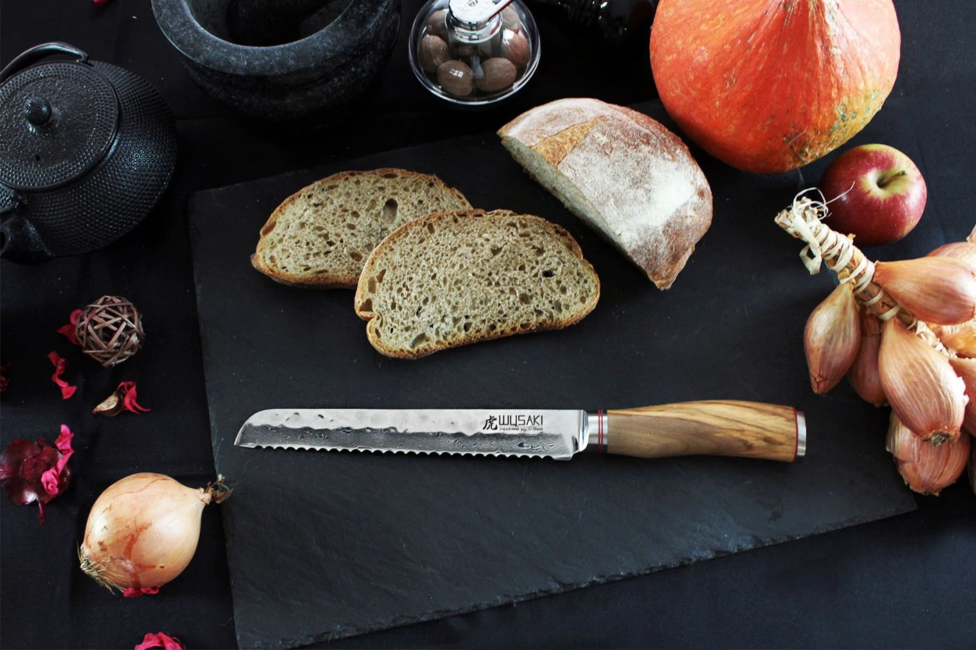 Wusaki Damas VG10 Bread Knife 20cm Olive Wood Handle 5 Wusaki Damas VG10 Bread Knife 20cm Olive Wood Handle - Image 3