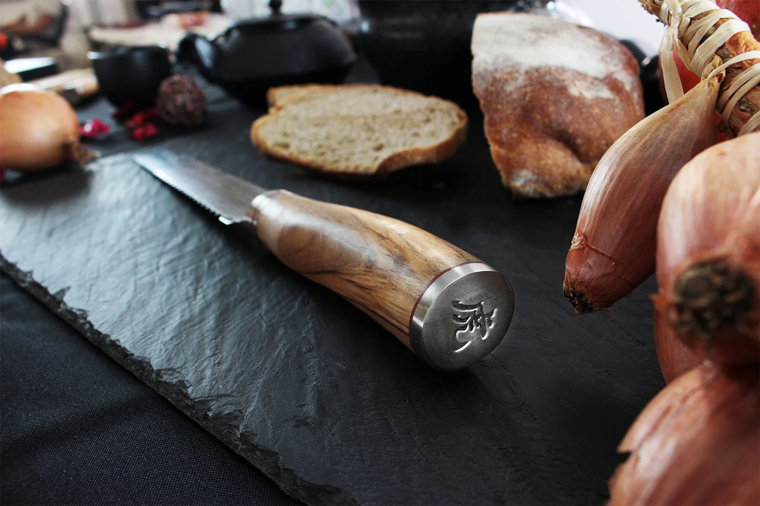 Wusaki Damas VG10 Bread Knife 20cm Olive Wood Handle 7 Wusaki Damas VG10 Bread Knife 20cm Olive Wood Handle - Image 5