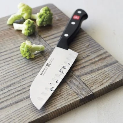 Wusthof Gourmet Santoku Knife 17cm - Granton Edge 4 Wusthof Gourmet Santoku Knife 17cm - Granton Edge - Image 2